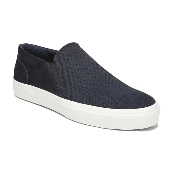 The Best Slip-On Sneakers to Keep Up With Your On-the-Go Lifestyle ...