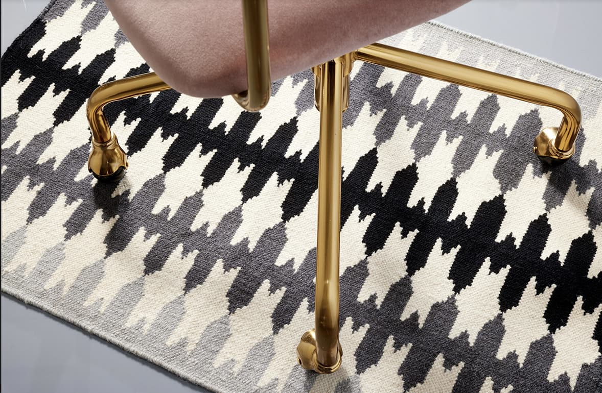 Rugs that office best sale chairs can roll on