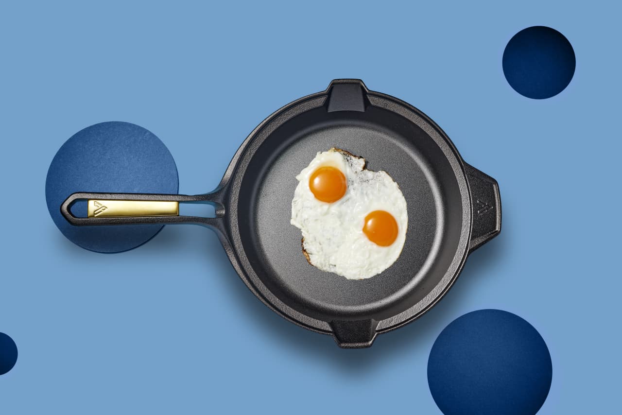 This Best-Selling Cast Iron Skillet Is as Little as $11 at