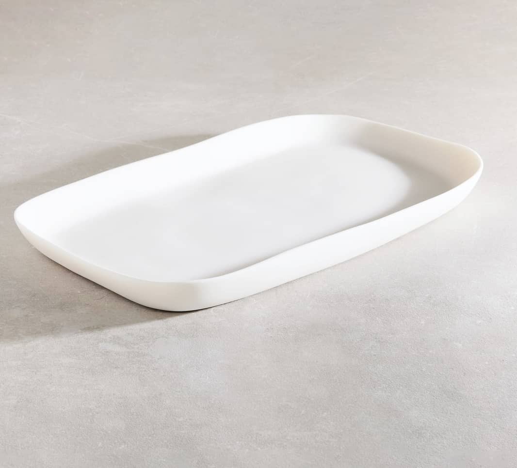 The 10 Best Serving Trays, According to Design and Entertaining Pros