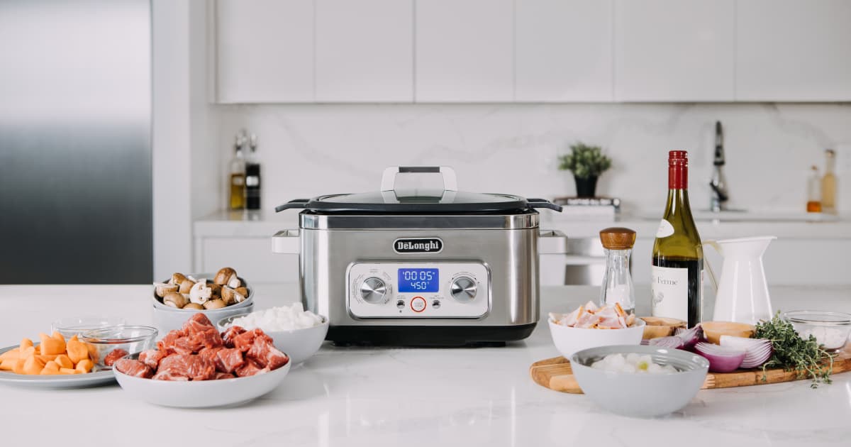 7 Quart Digital Slow Cooker with Temperature Probe + Precision