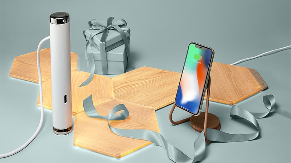 13 Gifts to Buy for Your Favorite Techie
