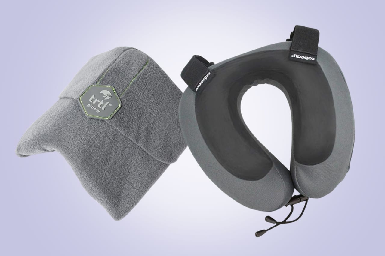 Packable neck outlet pillow