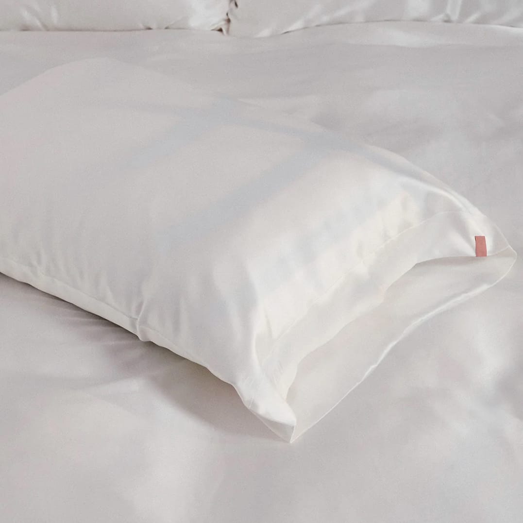 Fishers Finery Silk Pillowcase Review 2024 - Forbes Vetted