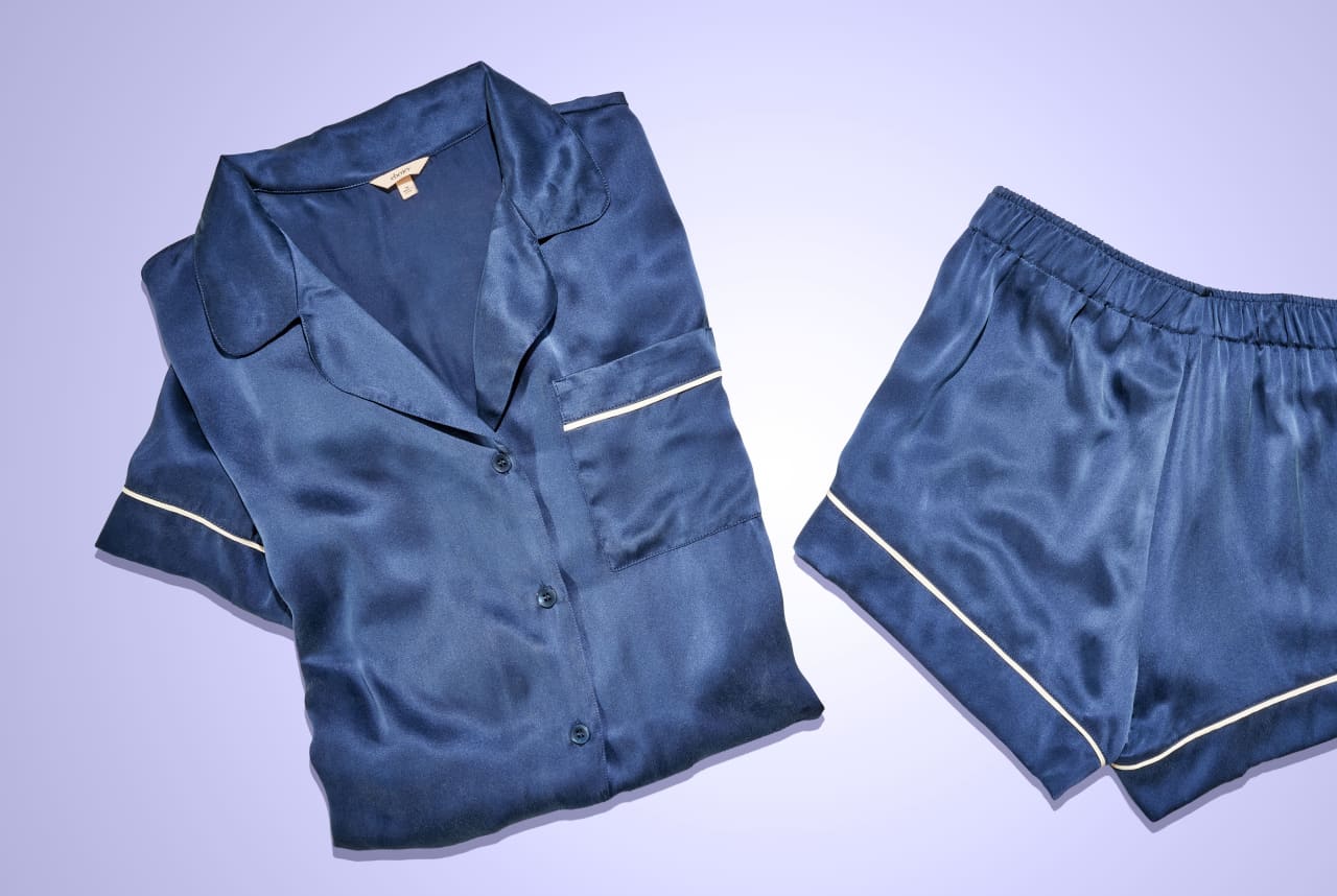 Men's Silk Pajama Set in Navy – Petite Plume