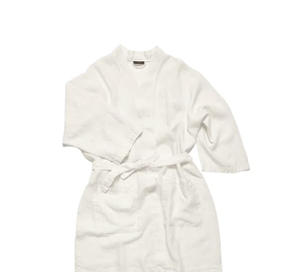 The Best Cozy Robes for Spring Nights: Let Your Skin Breathe
