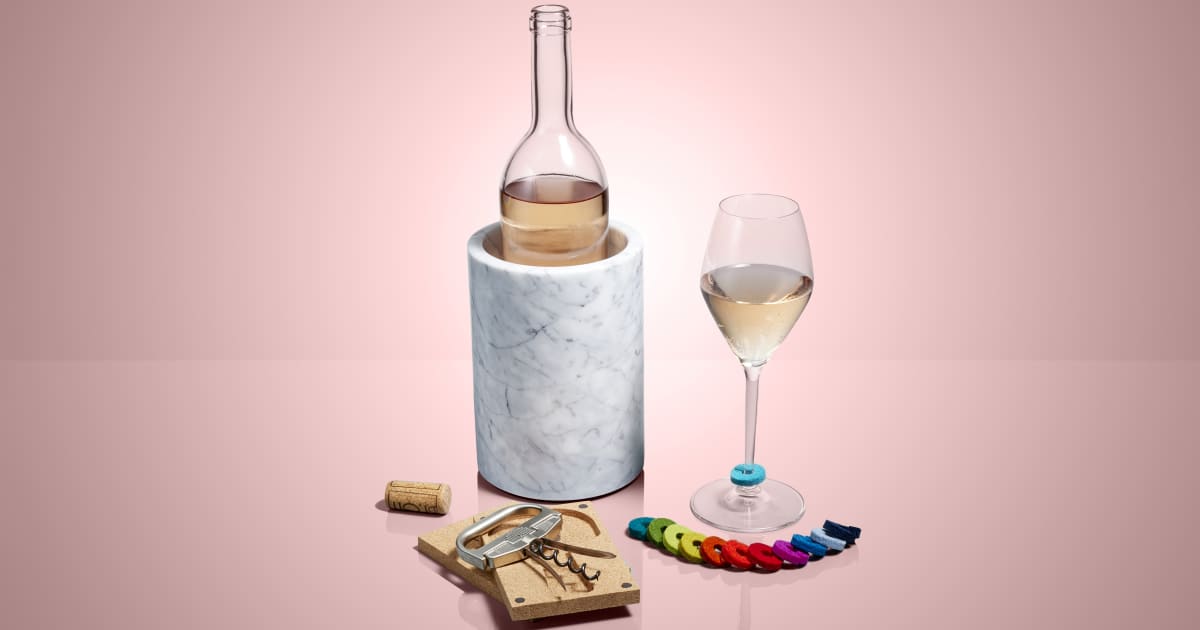The 15 Best Gifts for Wine Lovers, According to Experts - Vimarsana News