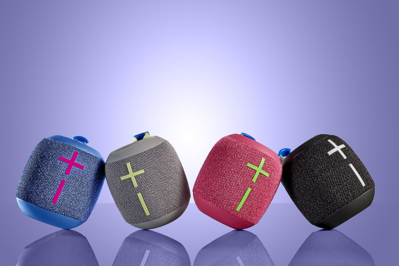 Bem Bluetooth Speaker Plugs Straight Into A Power Outlet